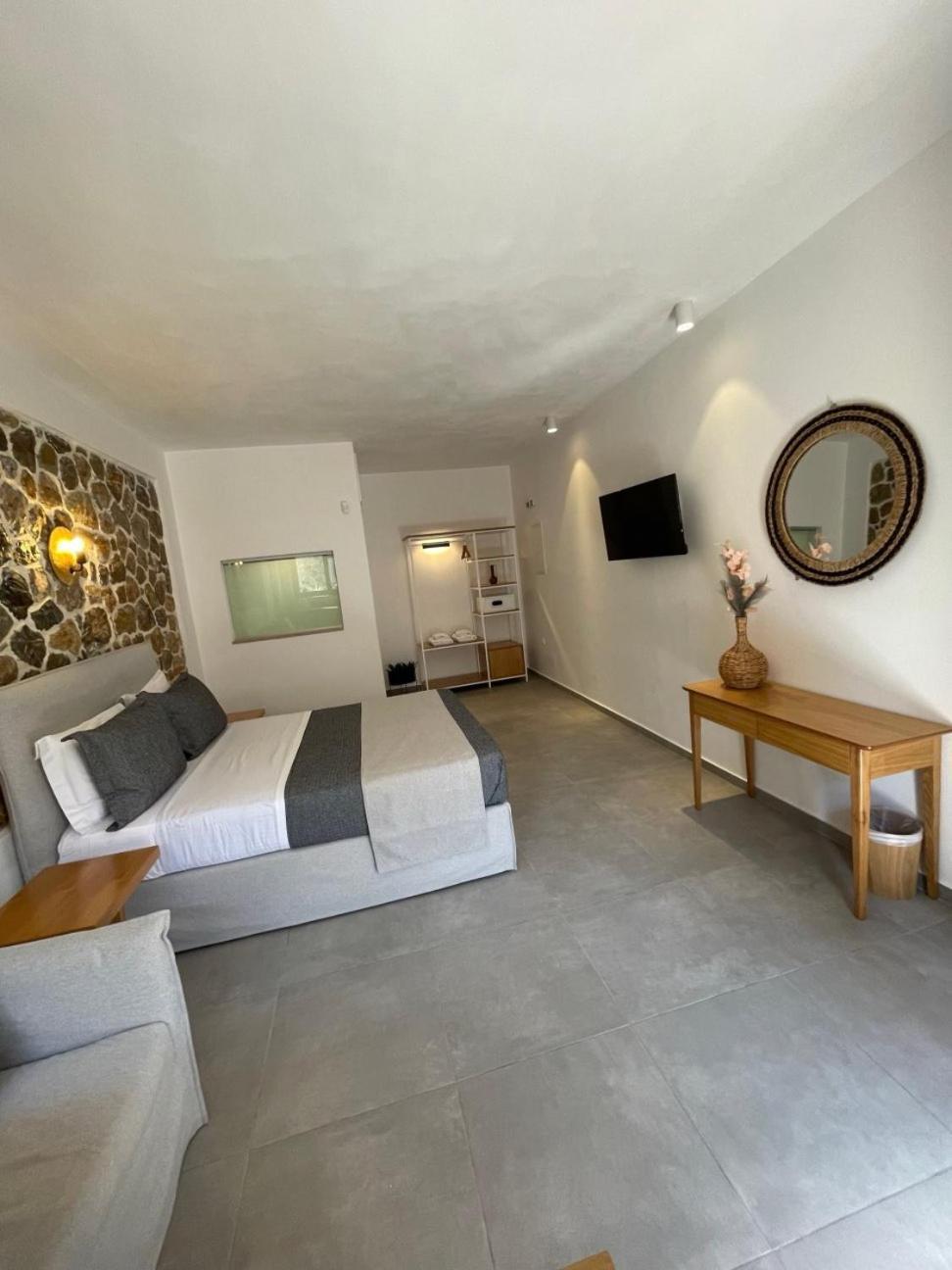 Trocadero Luxury Suites Ermioni Exteriér fotografie