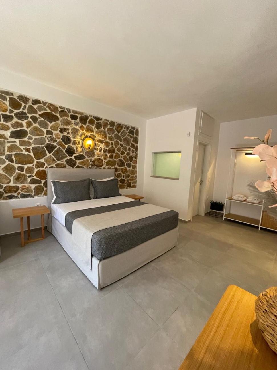 Trocadero Luxury Suites Ermioni Exteriér fotografie